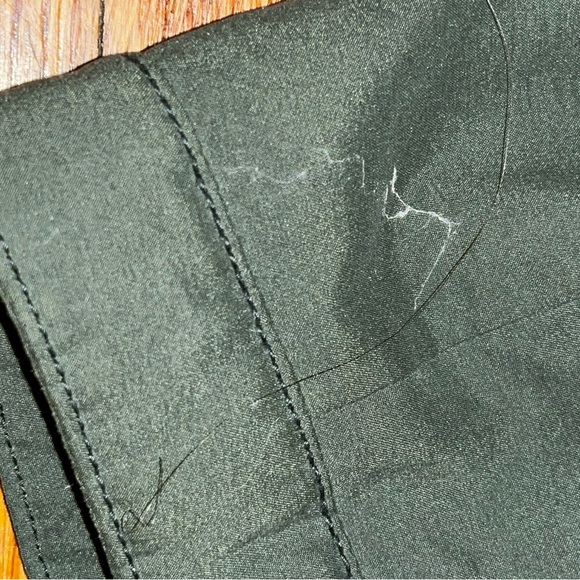 HOLLISTER STRETCH TWILL SHERPA LINED PARKA JACKET COAT OLIVE WOMENS small FLAW - Picture 10 of 16